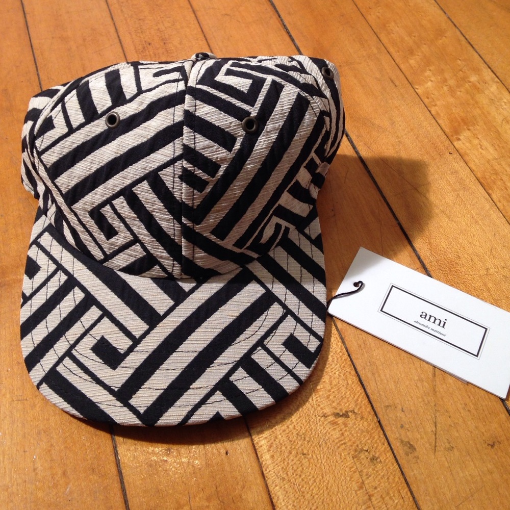 Ami cap